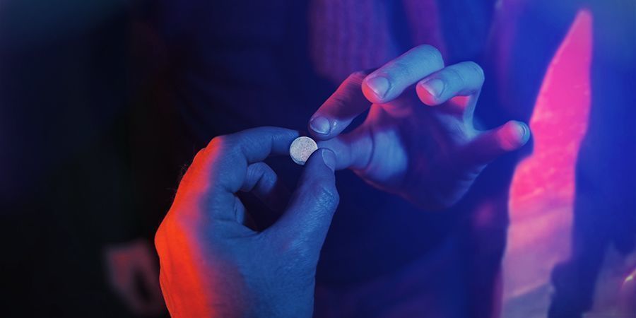 COSA SUCCEDE DOPO UNA NOTTE PASSATA A FAR BAGORDI CON LA MDMA?