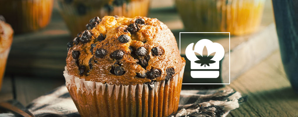 Come Fare i Muffin alla Cannabis con Banane e Gocce di Cioccolato